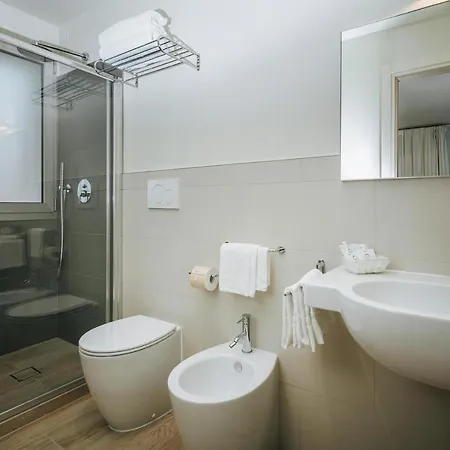 Apart Touring - Ivn03101e-cyb Daire *